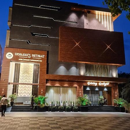 Hotel Urvashi Retreat By Bookingcare Katni エクステリア 写真